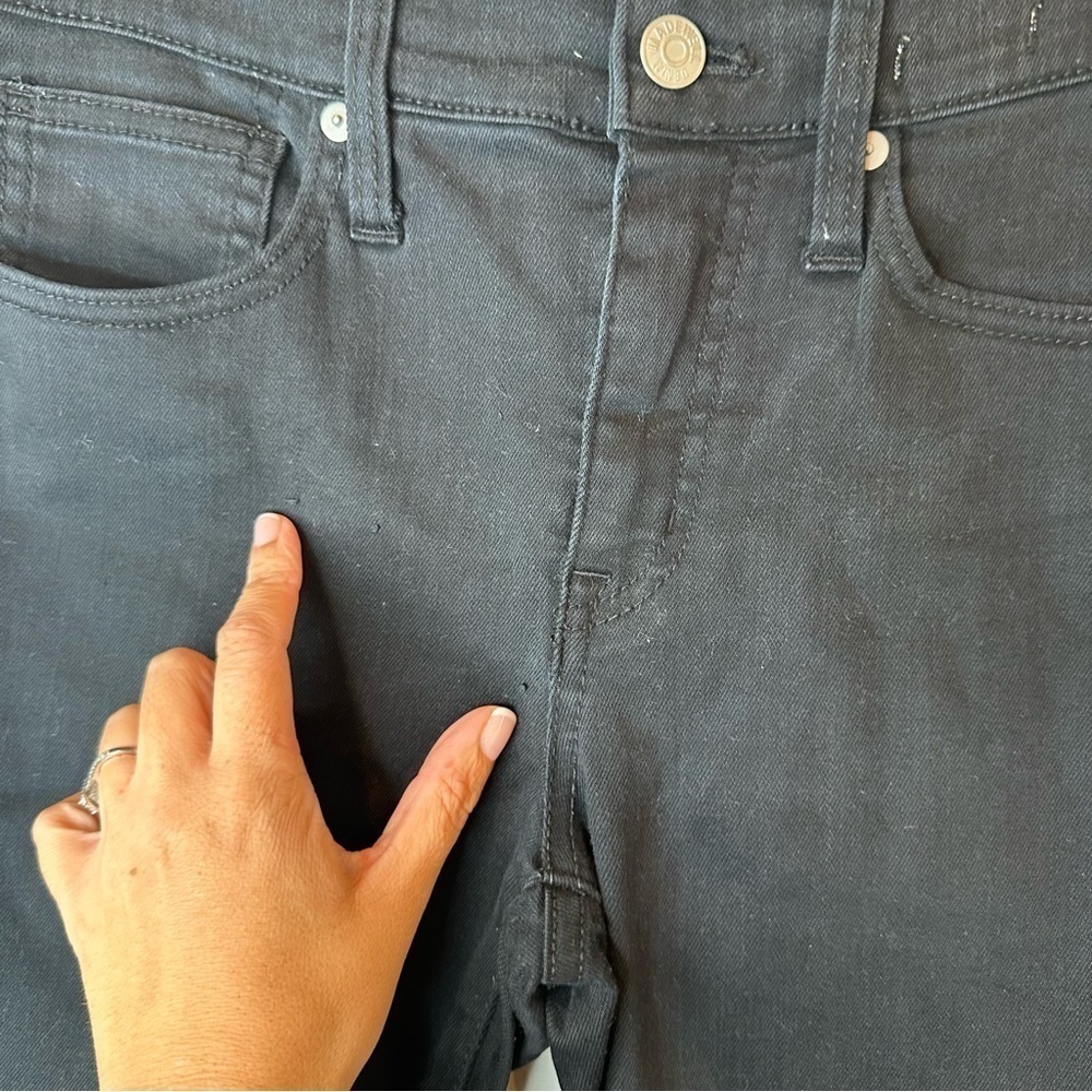 Madewell Black 9” High Rise Skinny Jeans Size 26 Black - Picture 3 of 9